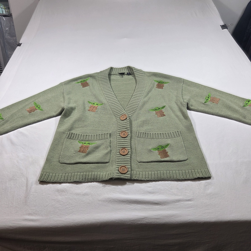 Sweater Cardigan Grogu Baby Yoda Embroidered  Pockets Green Button Down XSmall
